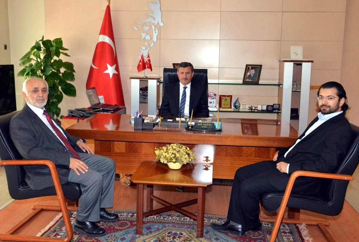 Mazlumder, Vali Yılmaz\'ı Ziyaret Etti