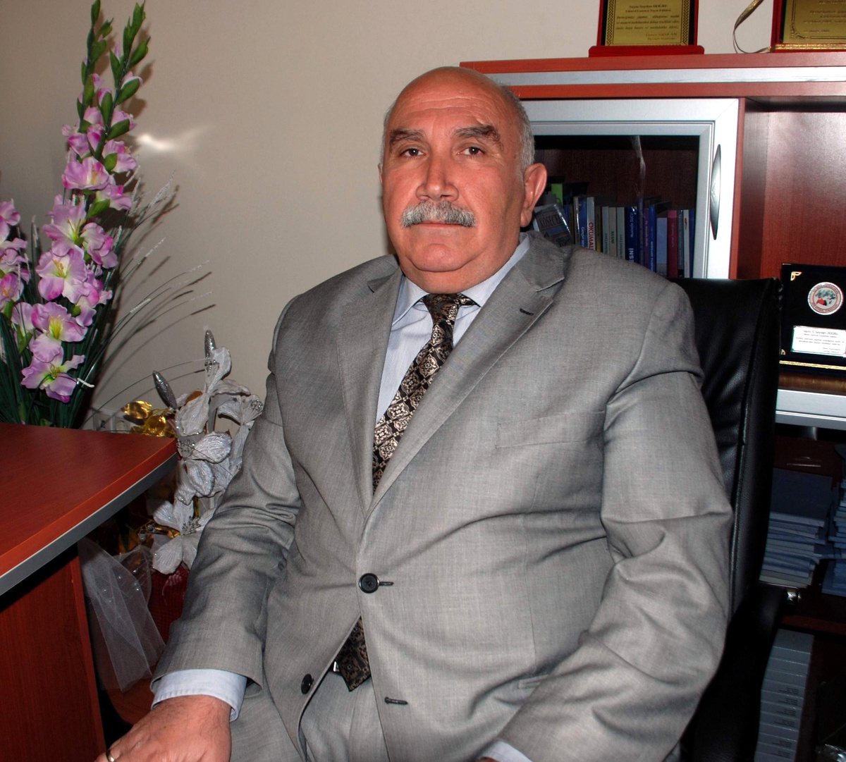 Mehmet Nuri Tuğsuz Besni İlçe Belediye Başkanlığı Aday Adaylığını Açıkladı