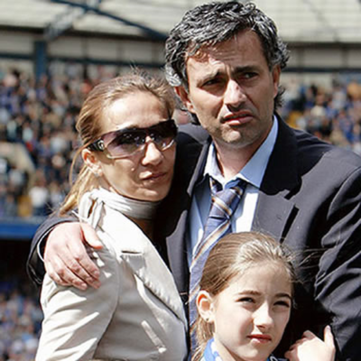 Mourinho Soyuldu