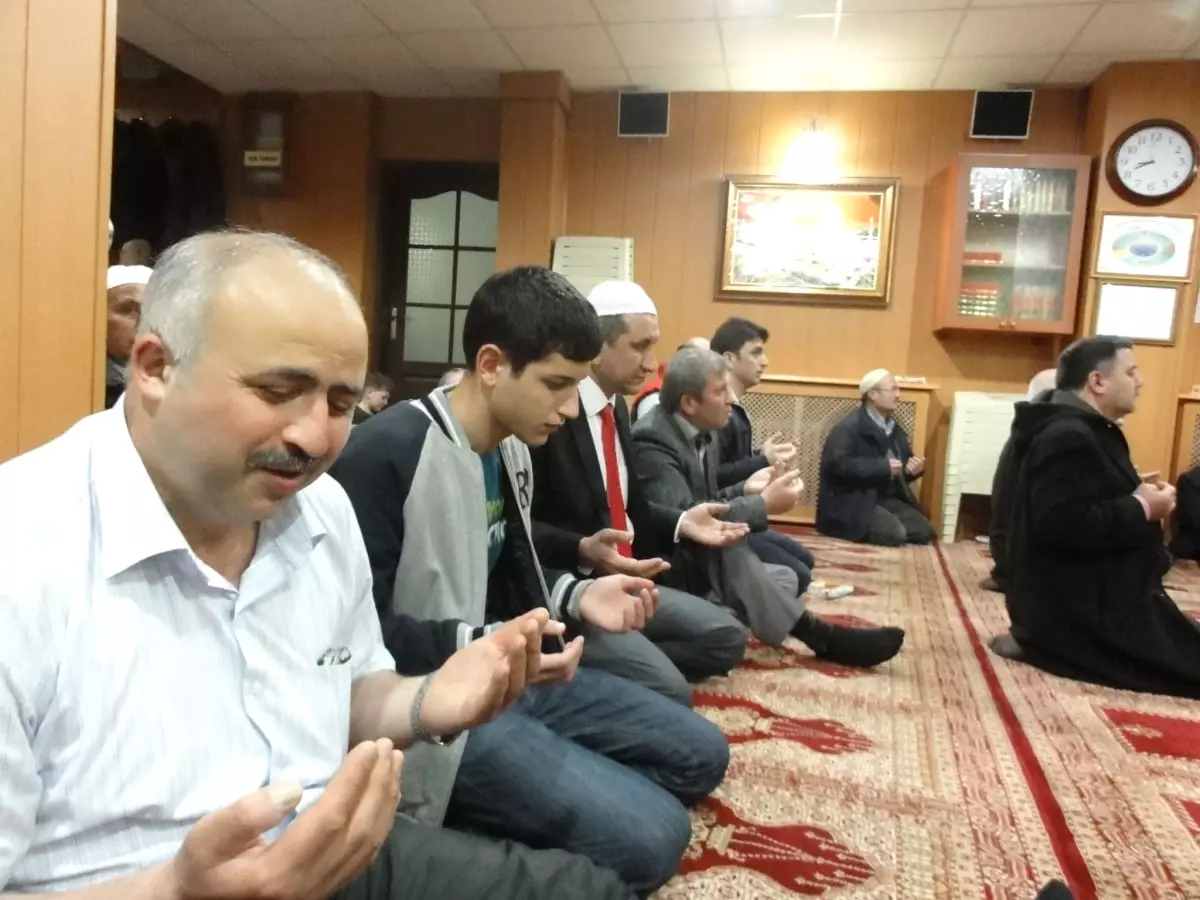 Şehit Astsubaylar İçin Mevlit