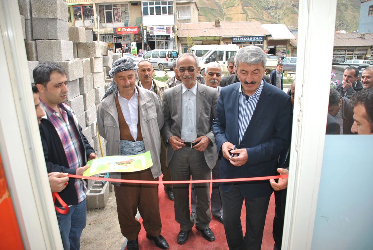 Şemdinli\'de Yeni İş Yeri Açılışı