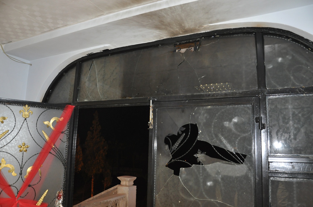 Şırnak\'ta Gençlik Merkezi ve Dershaneye Molotoflu Saldırı