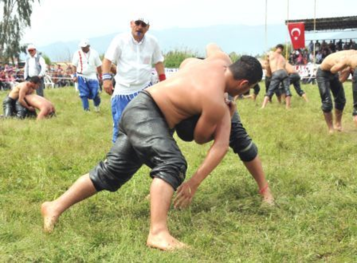 Yağlı Güreş Roma\'da Tanıtılacak