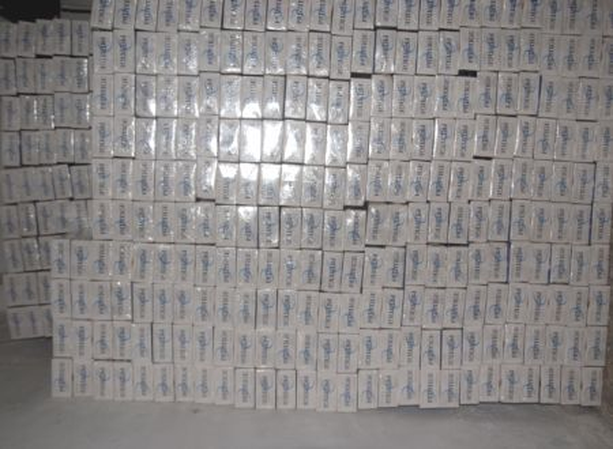 4 Bin Paket Kaçak Sigara Ele Geçirildi