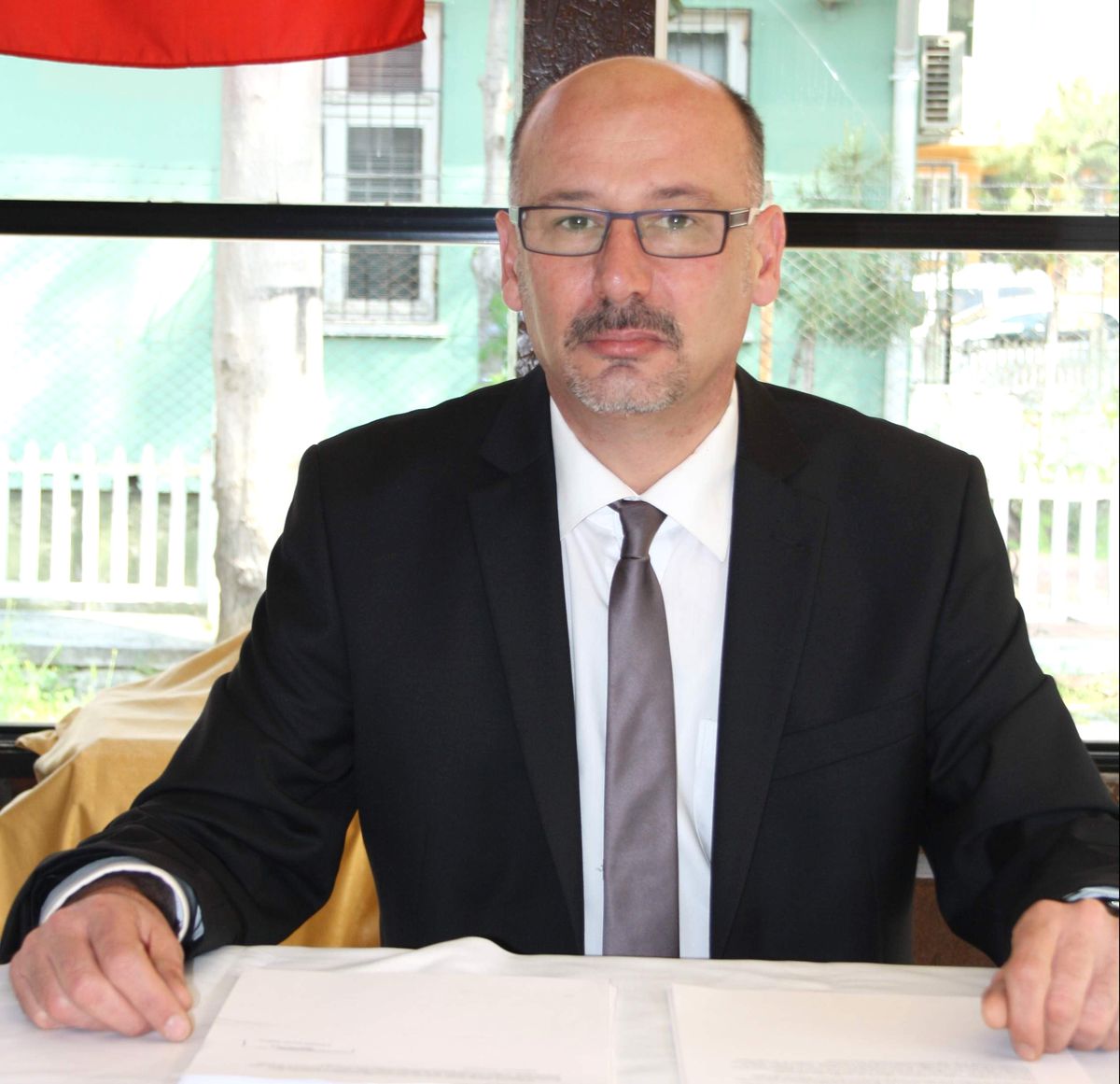 Bahri Kanat, AK Parti\'den İstifa Etti
