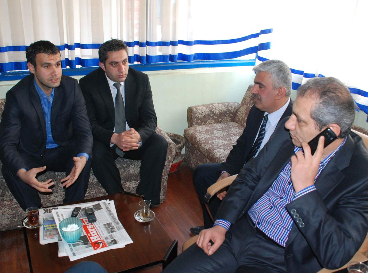 Taşeron İşçi Derneklerine Yeşil Işık Yaktı