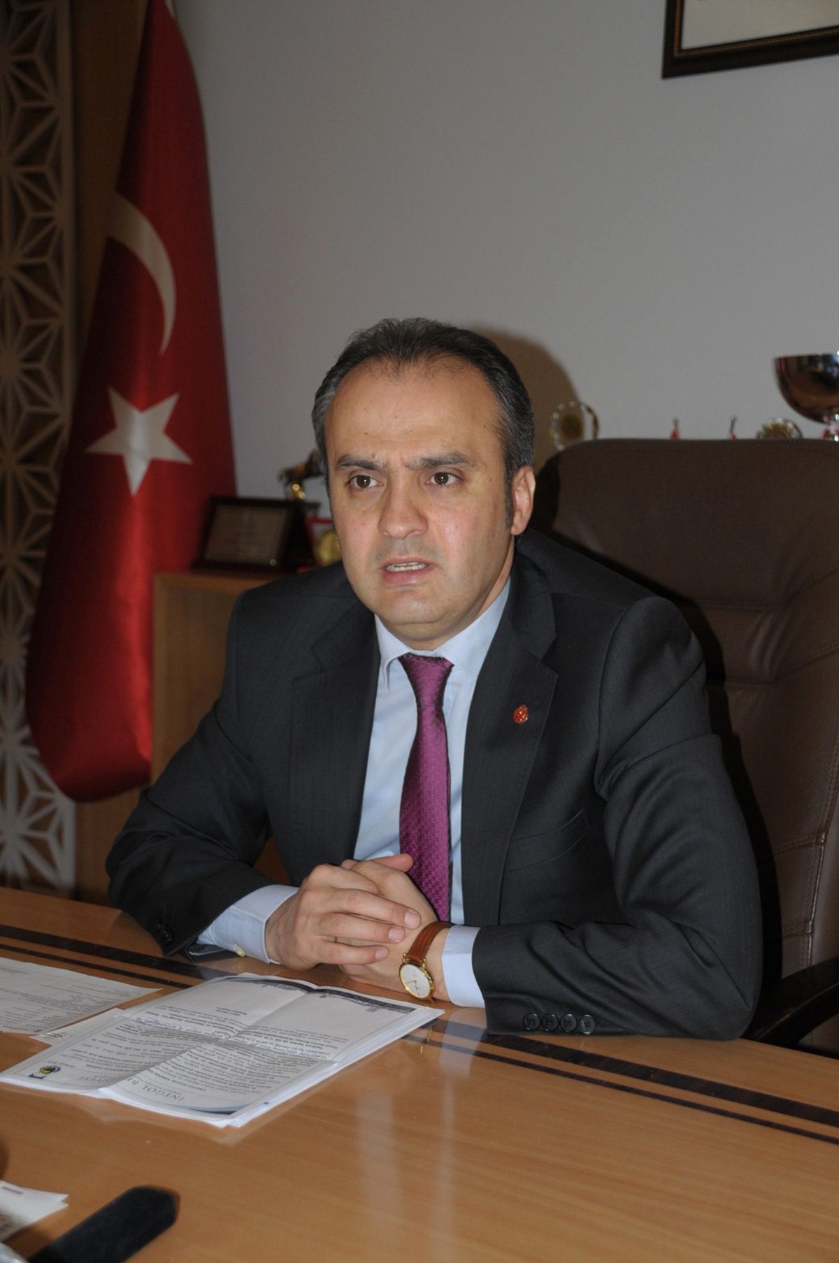 Belediye Personelinden Umuteli\'ne 28 Bin 700 TL\'lik Yardım