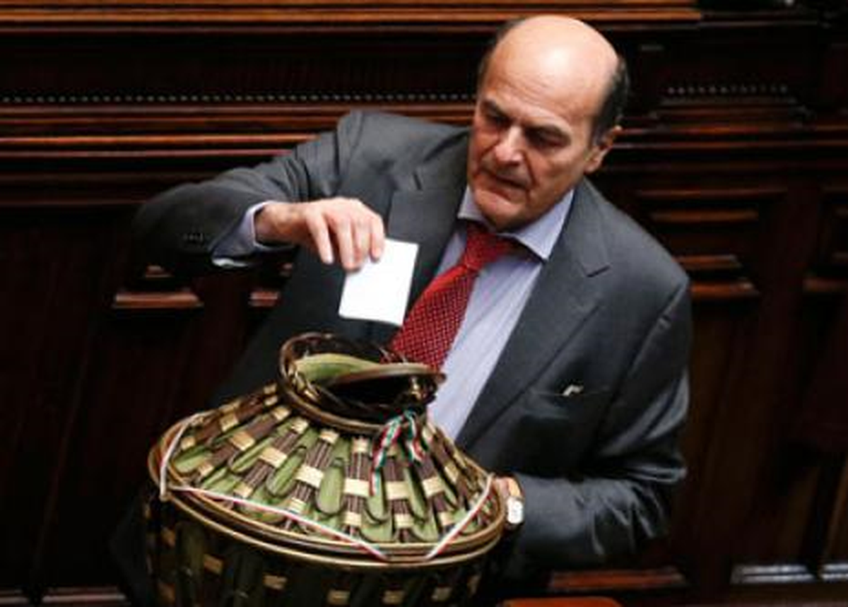 Bersani İstifa Ediyor