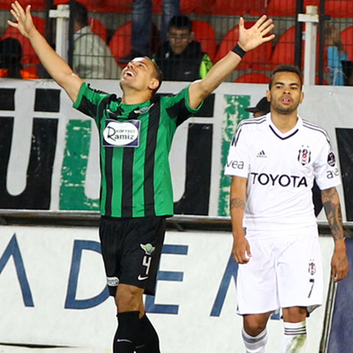 Beşiktaş Akhisar Tarihine Geçti