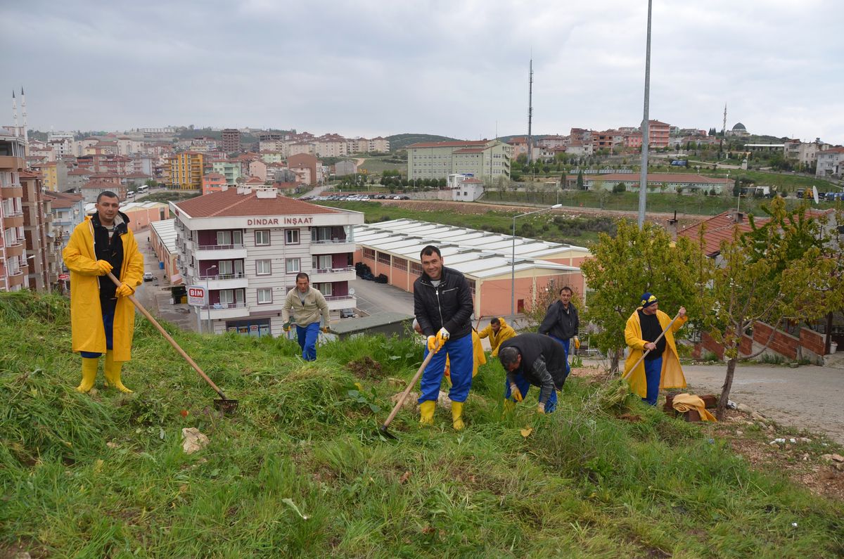 Bilecik\'te 10 Mahküm Park ve Bahçe İşlerinde Çalıştırılıyor