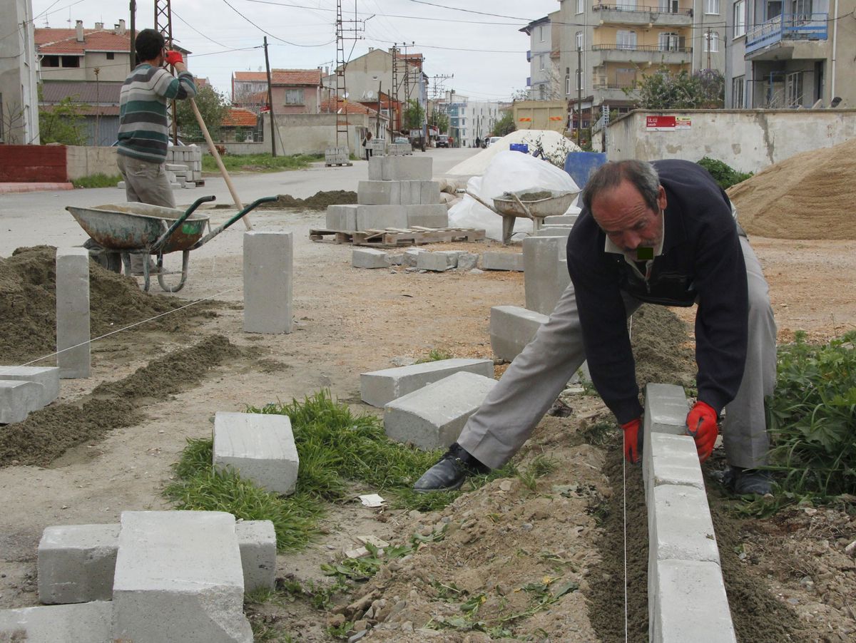 Çalışmalar Devam Ediyor