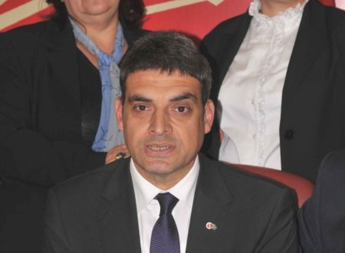 Chp\'li Oran: AB Bakanı Gizli İşsiz