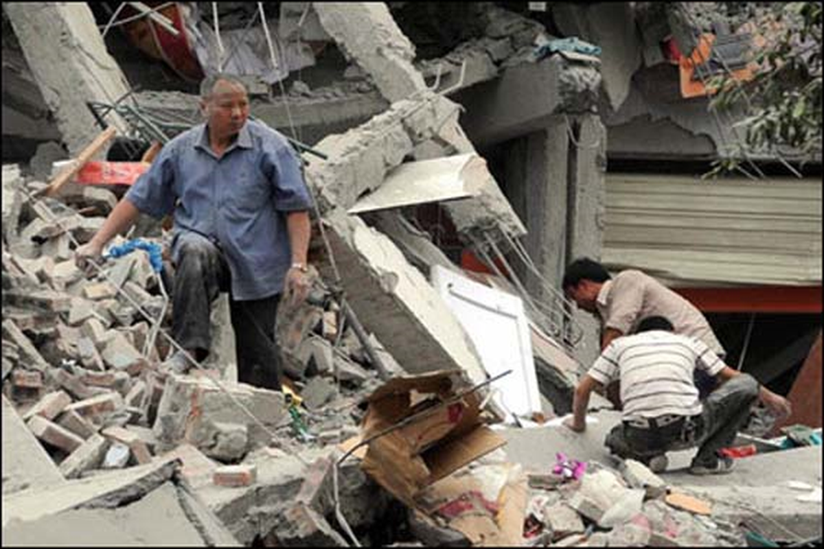 Çin\'de 7 Büyüklüğünde Deprem: Enaz 76 Ölü (2)