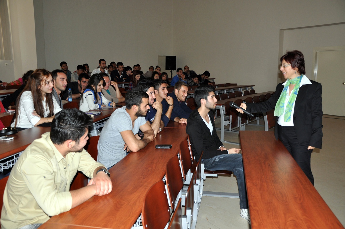 İş Arama ve Bulma Teknikleri Konferansı Düzenlendi
