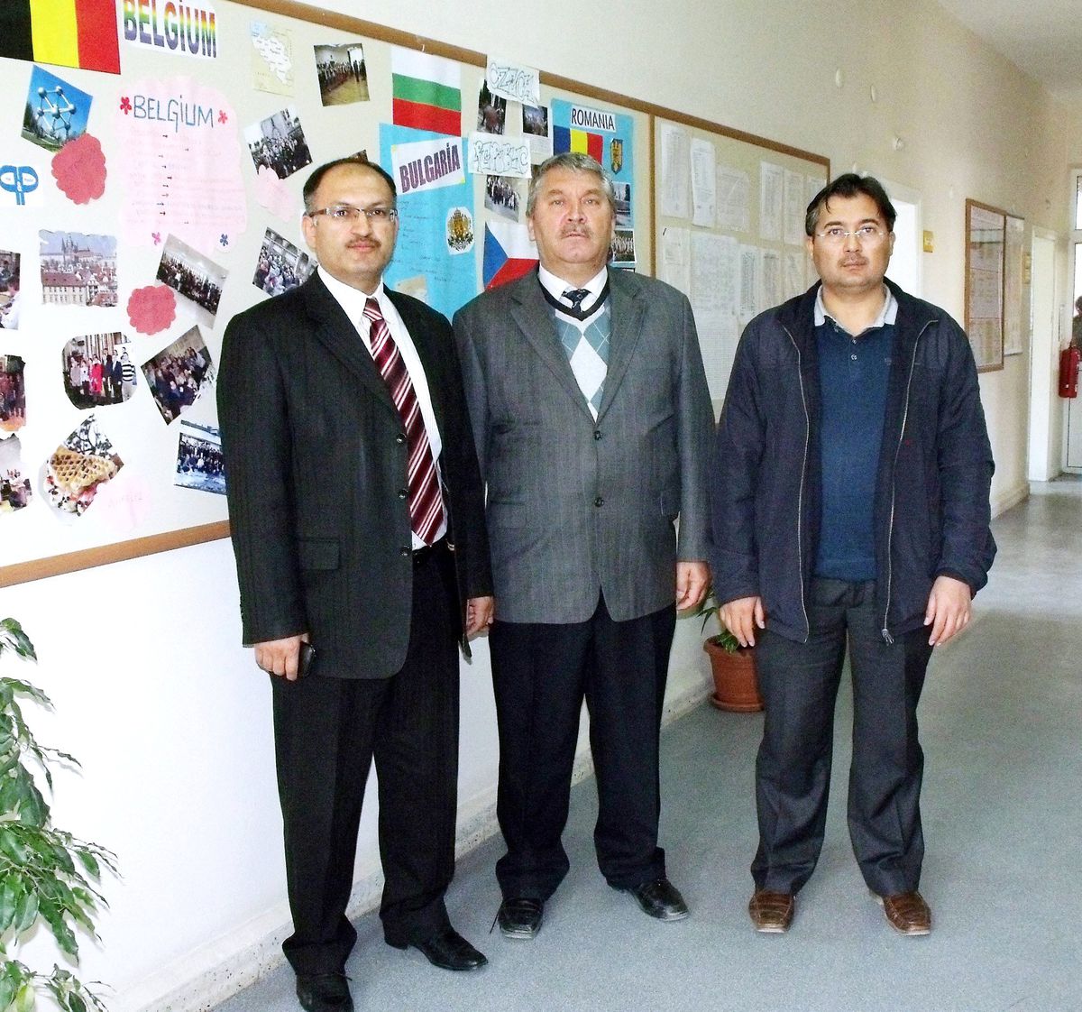 Gediz Anadolu İmam Hatip Lisesi Avrupa Birliği Proje Ekibi Hollanda\'ya Gitti