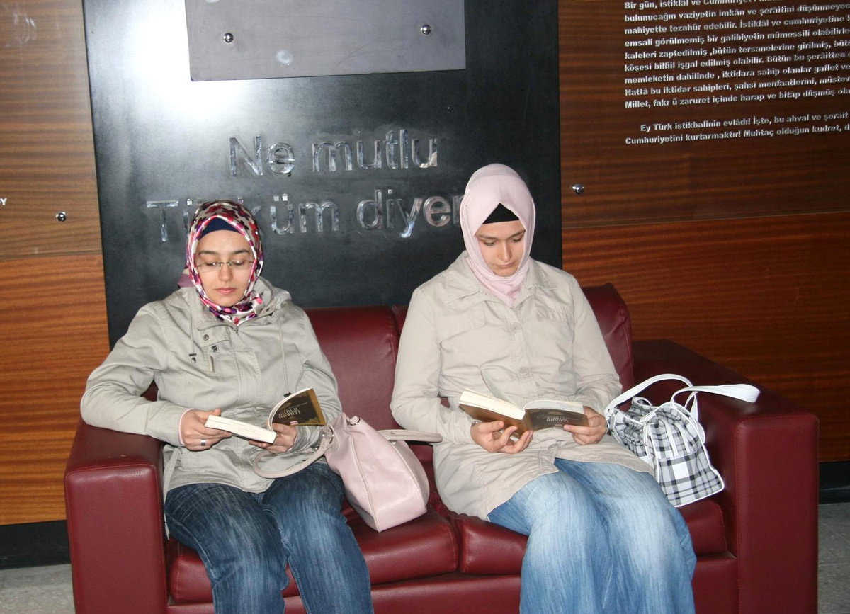 Hz. Muhammed\'in Sınavına 24 Bin Başvuru