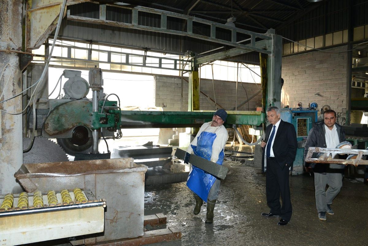 Isparta\'nın Taşı Saraylarda Kullanılıyor