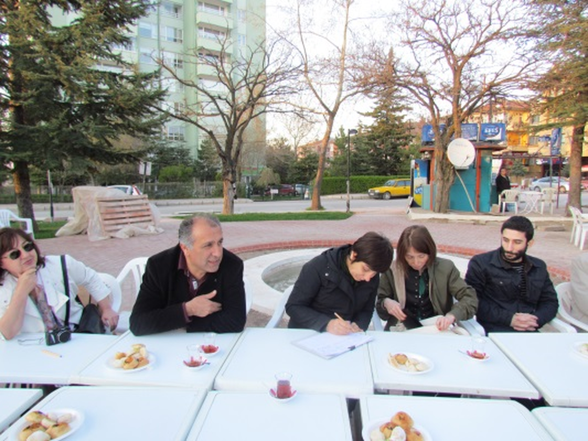Mimarlar Dayanışma Örüyorlar