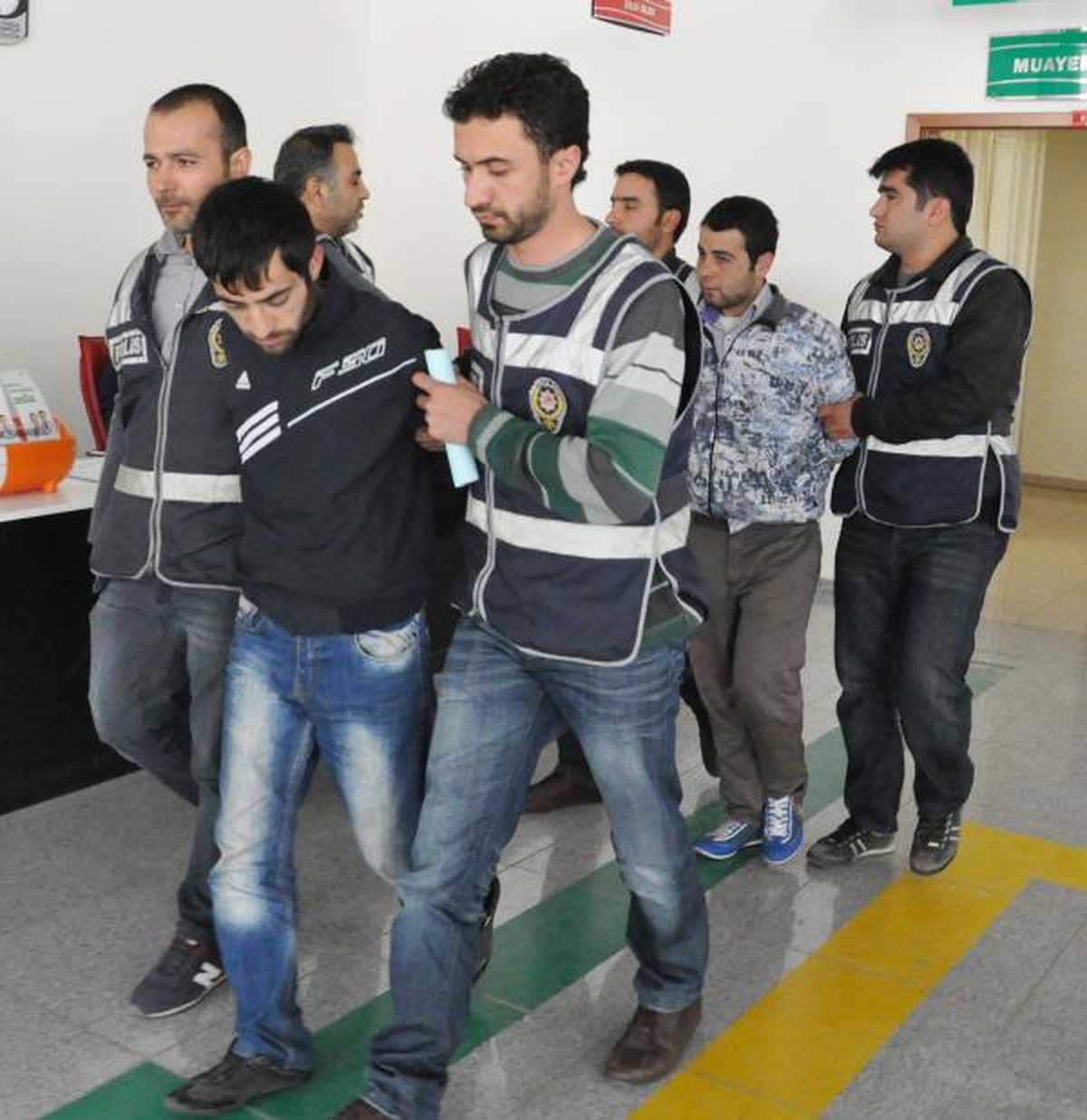 Motosiklet Hırsızları Suçüstü Yakalandı