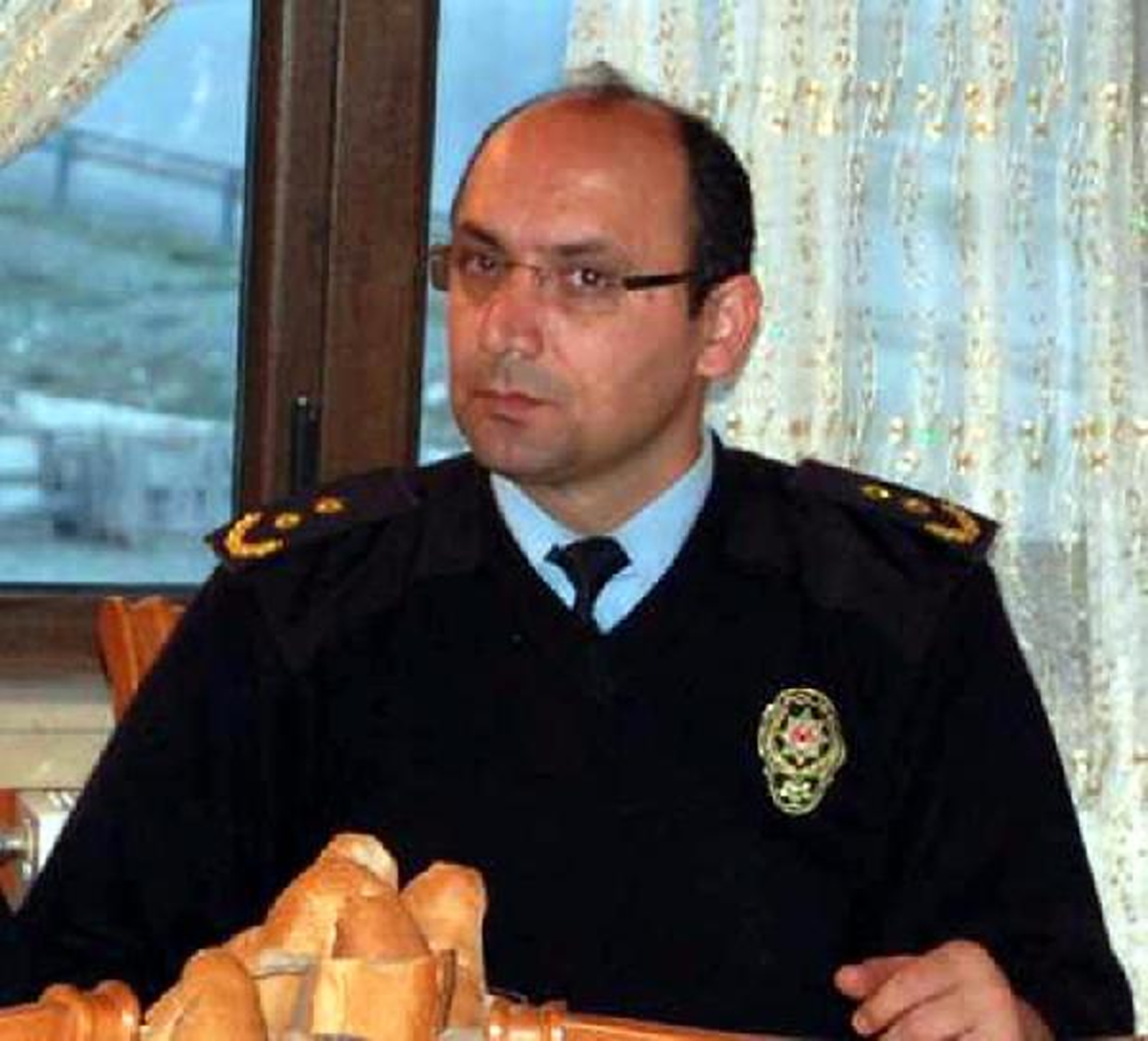 Pozantı İlçe Emniyet Müdürü, Odasında Öldü