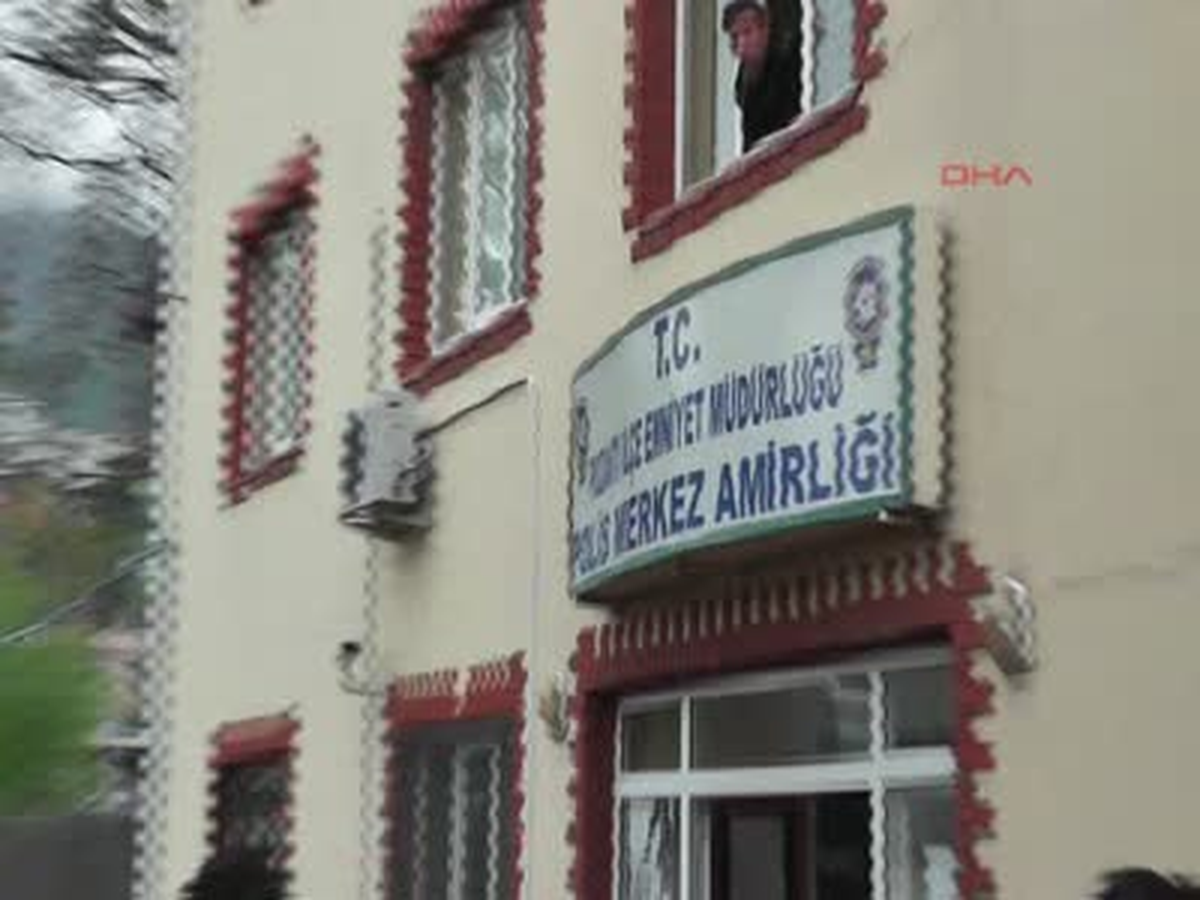 Pozantı İlçe Emniyet Müdürü, Odasında Öldü Pozantı İlçe Emniyet Müdürü, Odasında Öldü Adana\'nın...