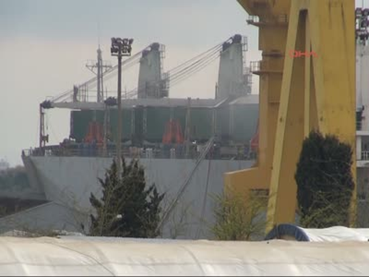 Tersane Komutanlığında Yangın