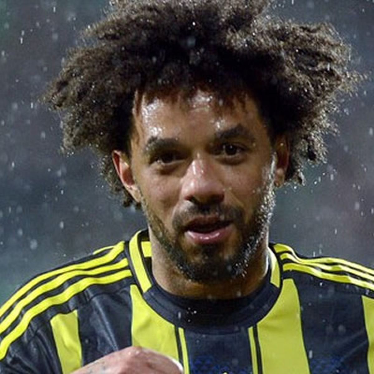 Top Bizde'de Baroni Bombası