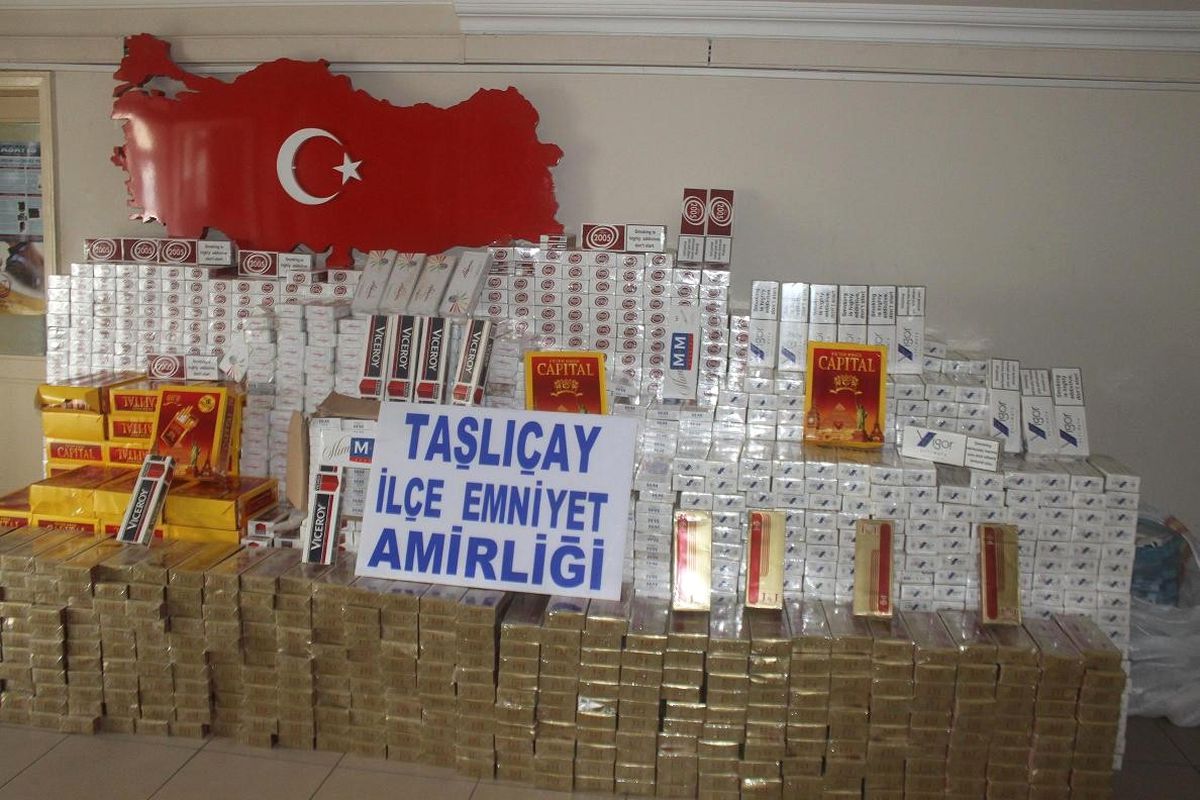 Ağrı\'da 30 Bin Paket Kaçak Sigara Elegeirildi