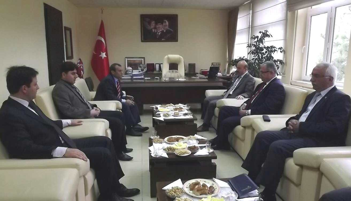 Ak Partili Tüfekçi\'den Kaymakam Sonel\'e Ziyaret