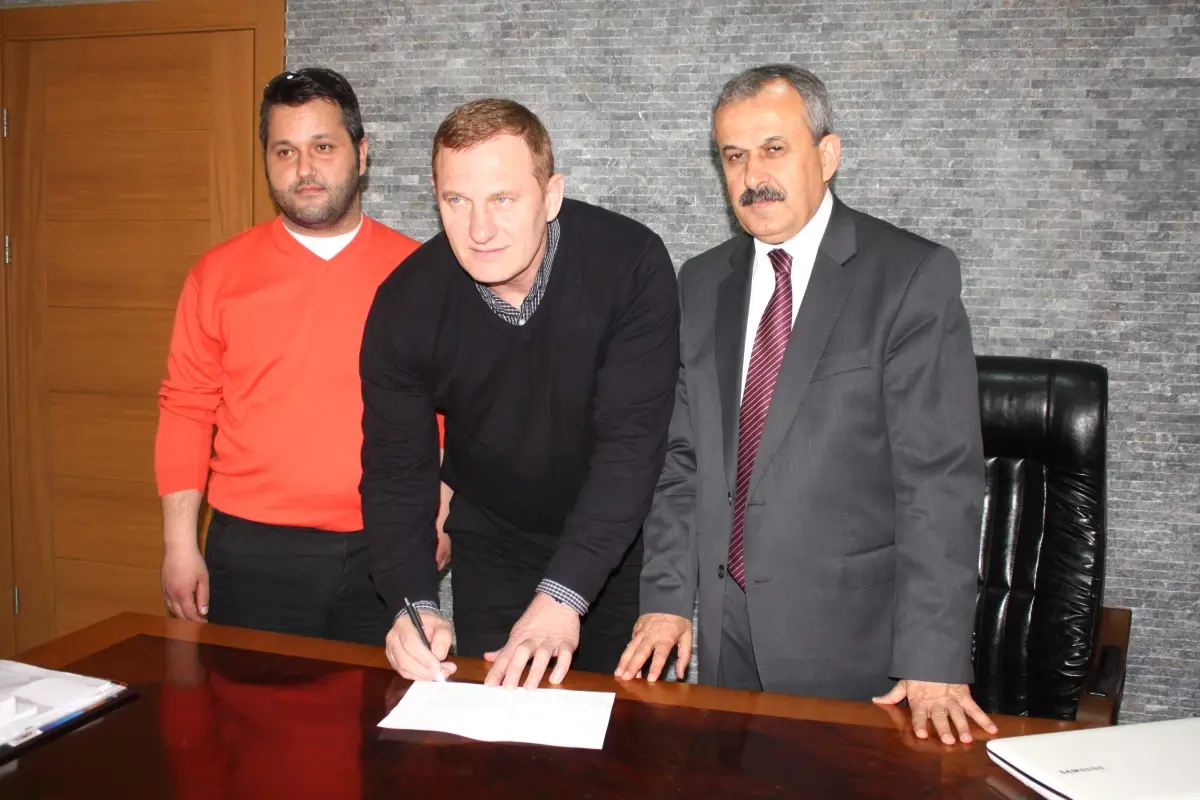 Araç Belediyespor, Teknik Direktör Masic ile Sözleşme Yeniledi