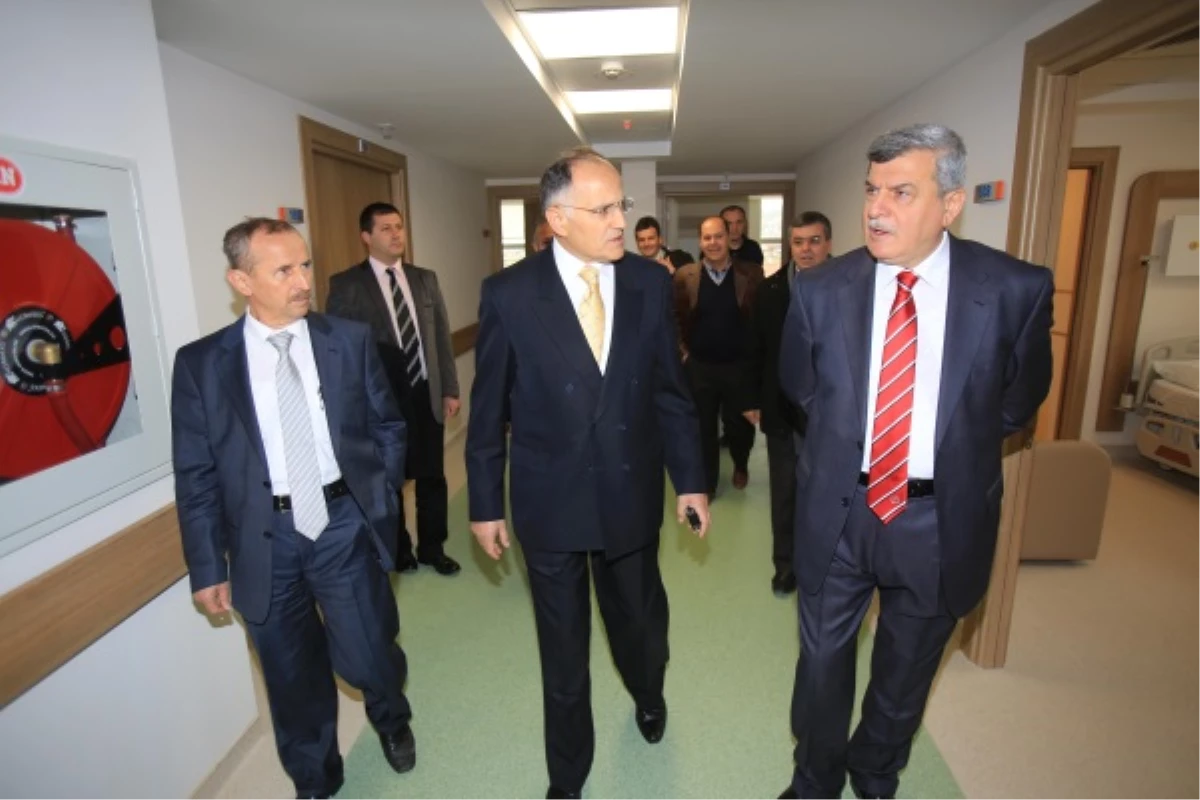 Başkan\'dan Cihan Hastanesi\'ne Ziyaret