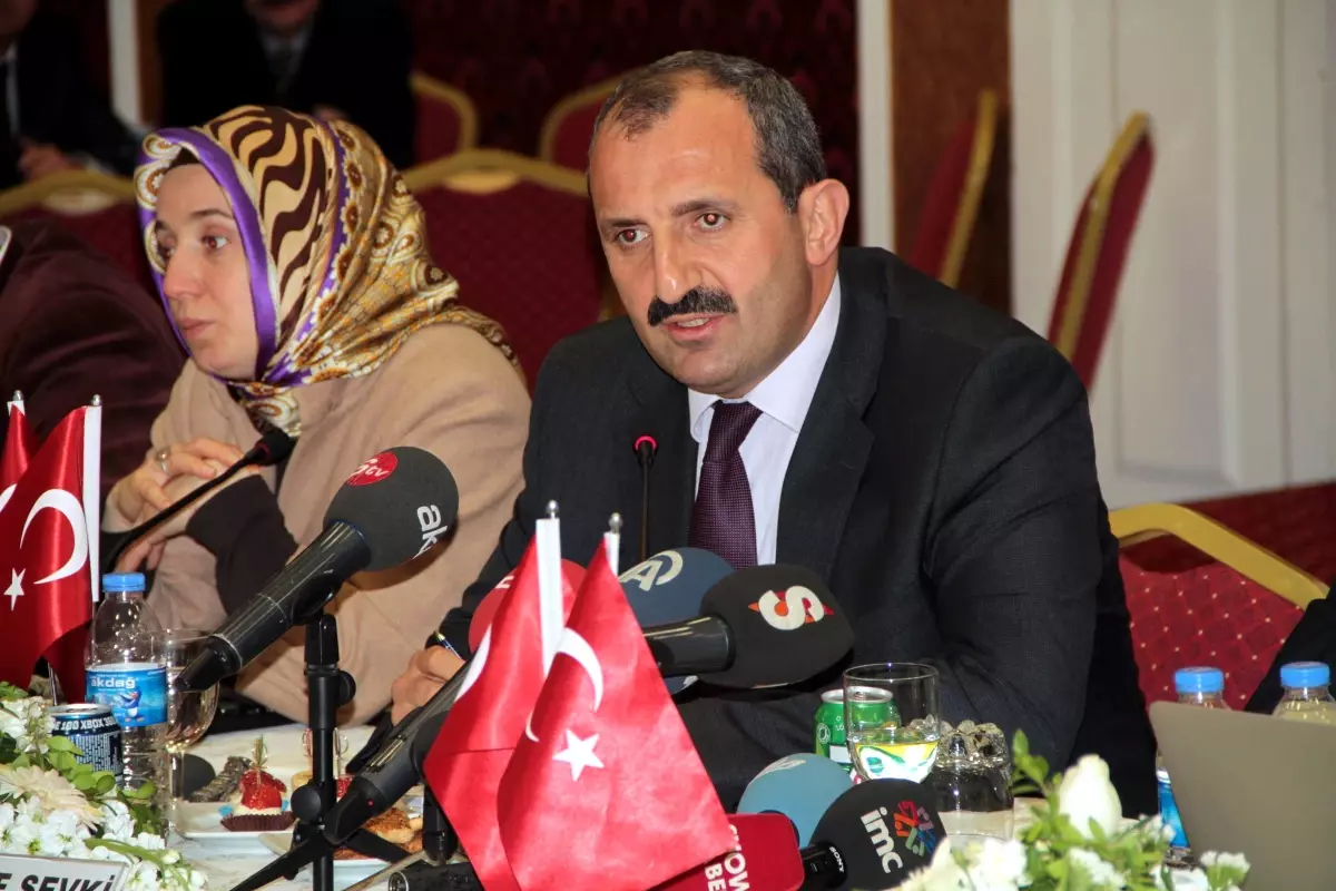 Hakyemez: "Akil İnsanlar İsmi Güzel Değil"