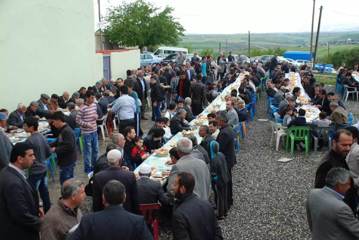 Köyde Kutlu Doğum Etkinliği