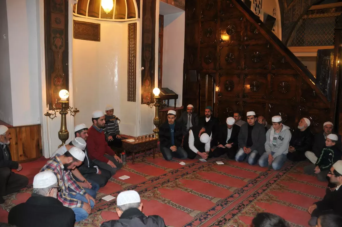 Nasrullah Camii Kur\'an Ziyafetine Sahne Oldu