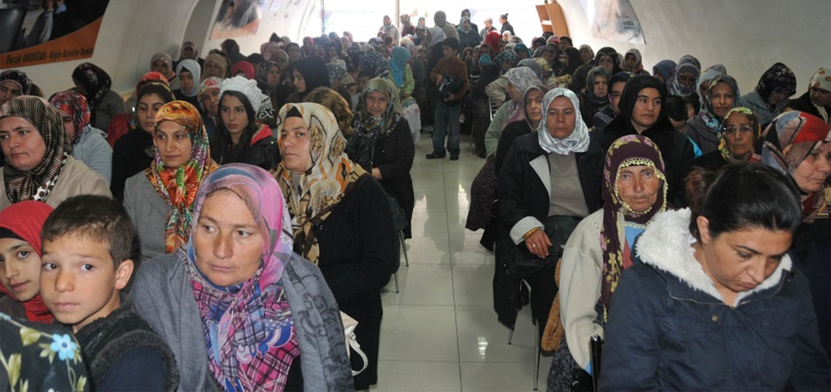 Niğde Belediyesinden Kutlu Doğum Pilavı