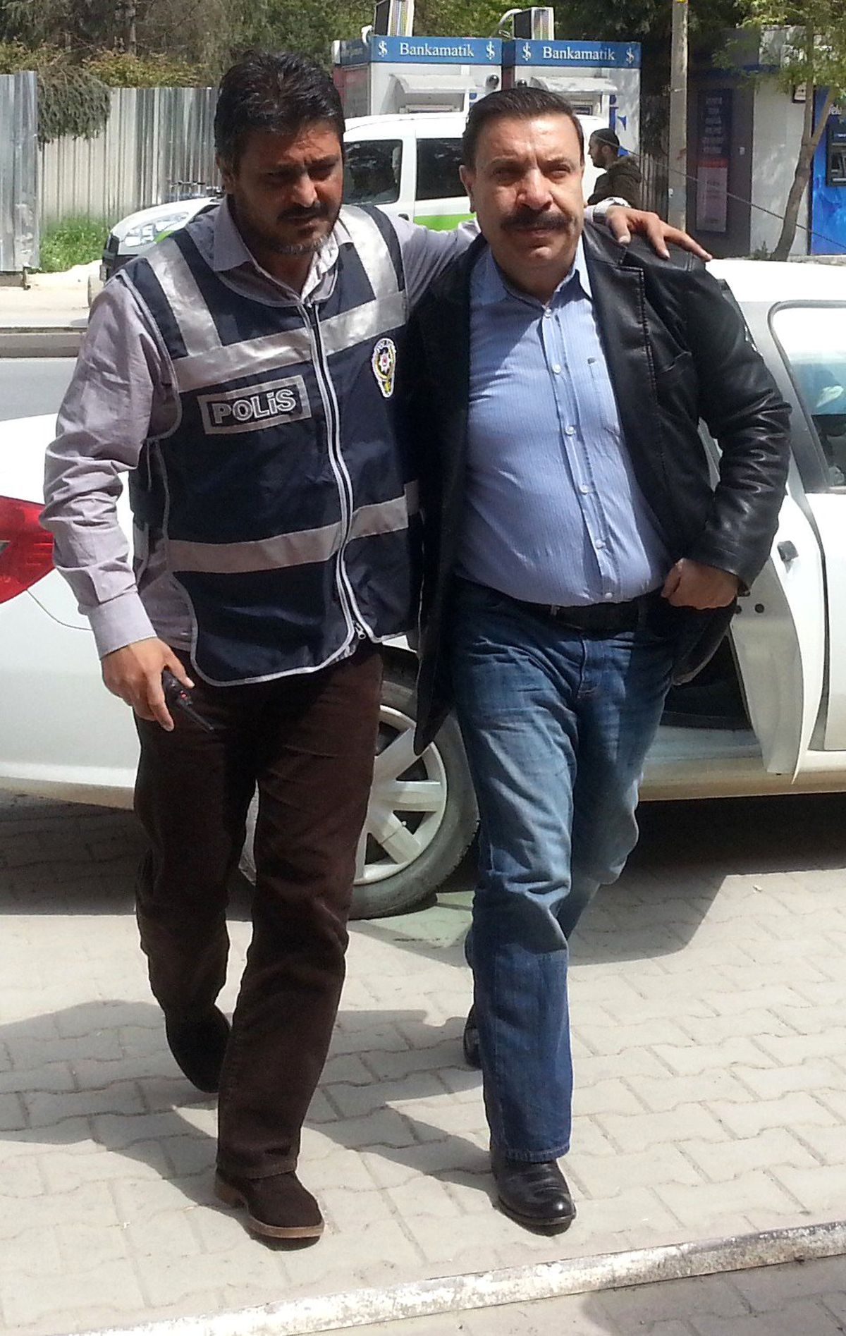 Rüşvet Alan Danışman Tutuklandı