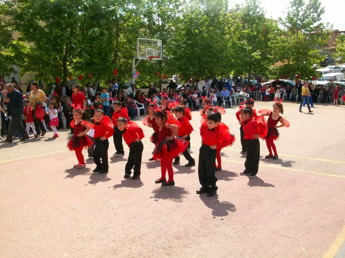 Anaokulu Öğrencilerinin 23 Nisan Coşkusu