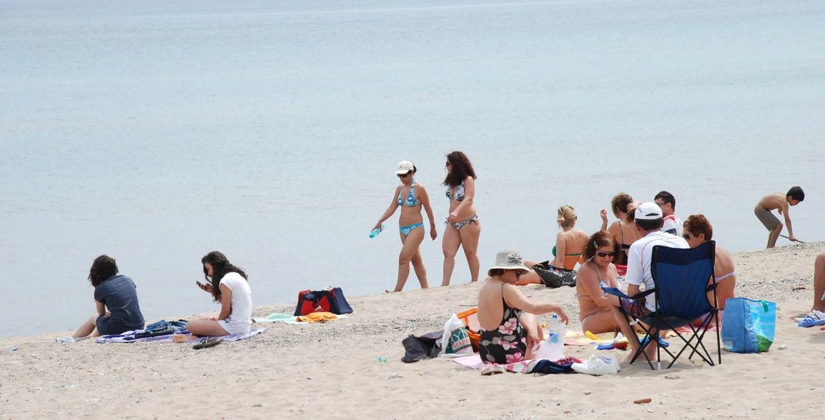 Didimli Çocukların 23 Nisan\'da Deniz Keyfi