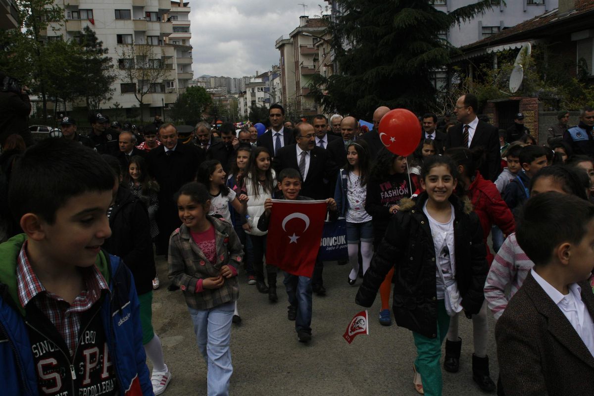 Trabzon\'da 23 Nisan Kutlamaları