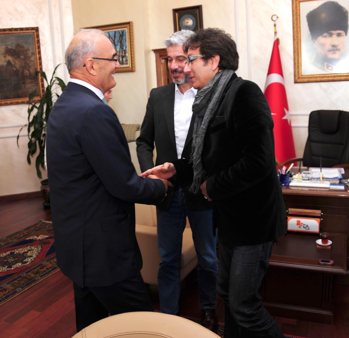 Uygur Kardeşler Başkan Yılmaz\'ı Ziyaret Etti