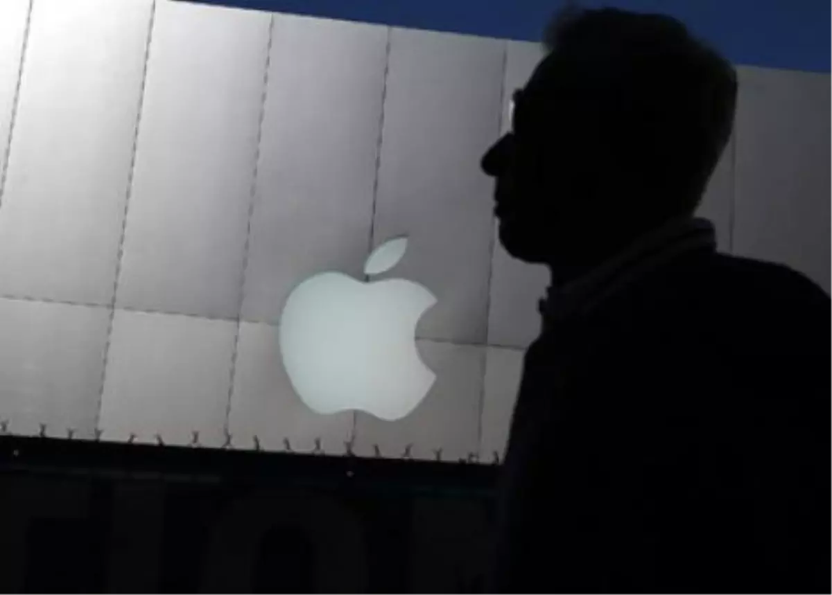 Apple\'ın Geliri Beklentileri Aştı