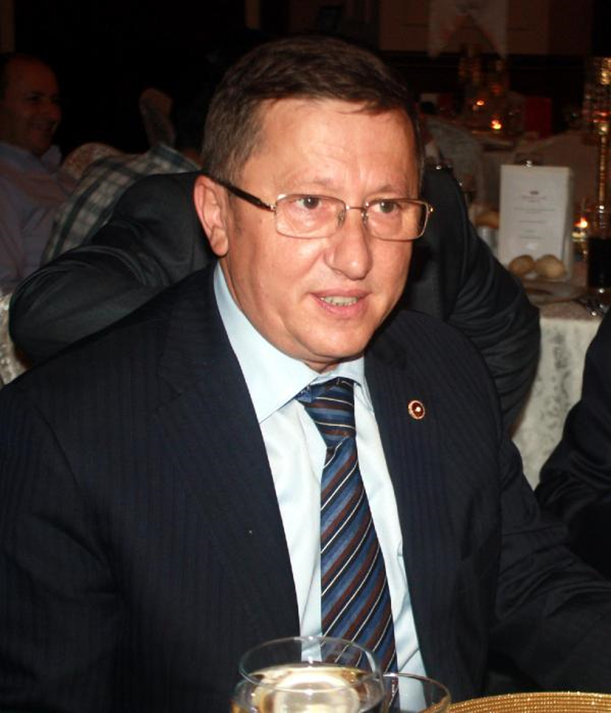 Davutoğlu\'dan Türkkan\'a Yanıt