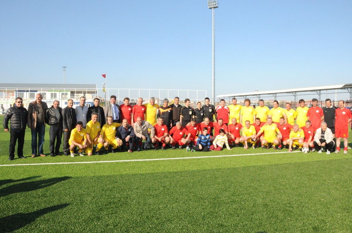 Şehir Stadında İlk Maçı Çorlu Şöhretleri ile Galatasaray Şöhretleri Yaptı