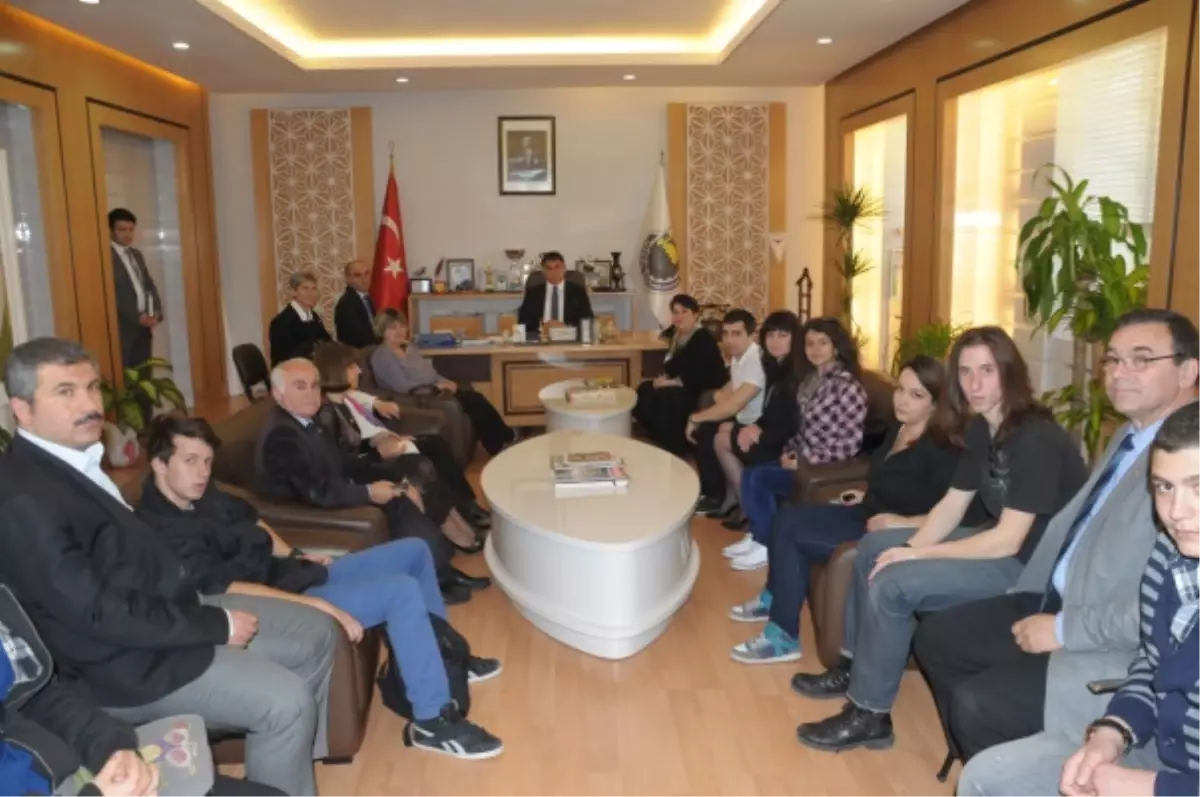 23 Nisan İçin Bulgaristan\'dan Geldiler