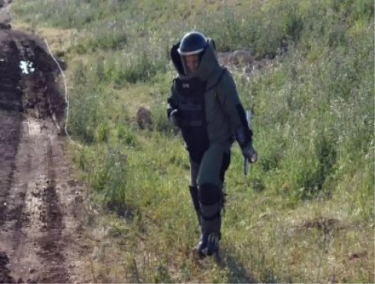 Araziye Döşenen El Yapımı Patlayıcı İmha Edildi