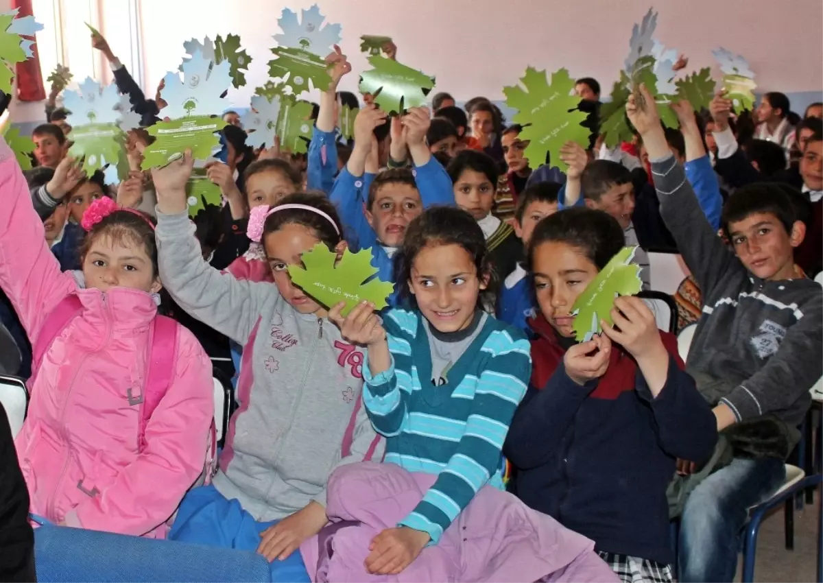 Bayburt Üniversitesi Öğrencilerinden Örnek Davranış…