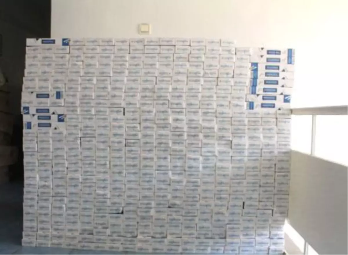 Bitlis\'te Kaçak Sigara Operasyonu