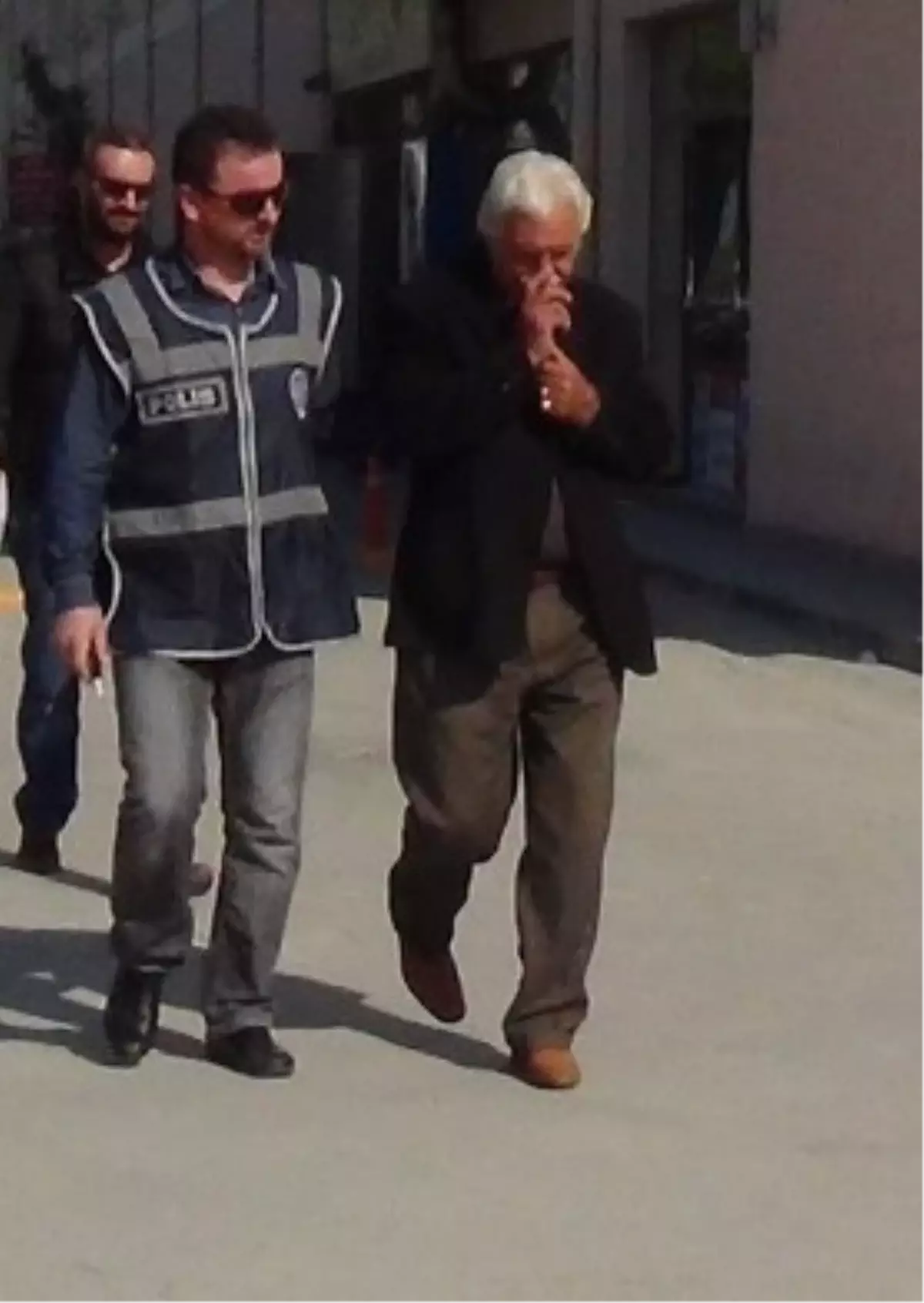 "Camilere Yardım Topluyoruz" Diyerek Dolandırdılar