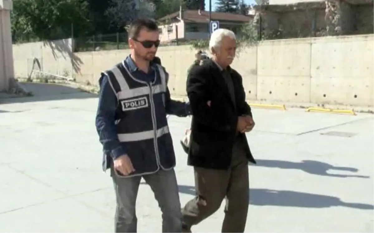 \'Yardım Yapacağız\' Diye Dolardırdı