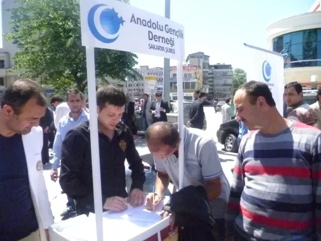 Agd Ayasofya Nin Yeniden Cami Olmasi Icin Imza Topluyor Son Dakika